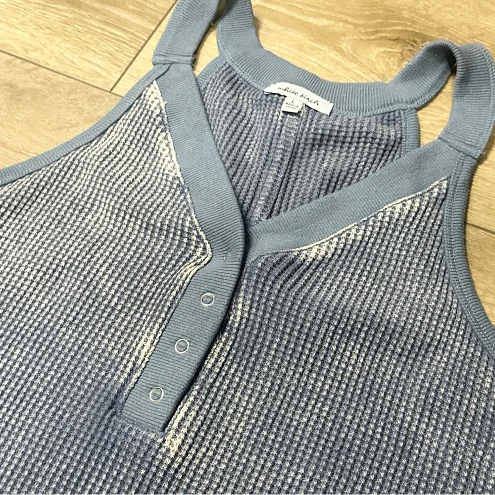 •Sold•  White Birch Acid Wash Waffle Knit Henley Tank Top - Picture 4 of 9